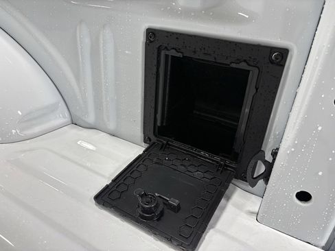 New 2025 Ford F150 Lariat w/ Equipment Group 501A Mid image 28