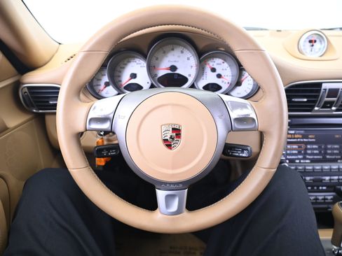 Used 2009 Porsche 911 Turbo image 30