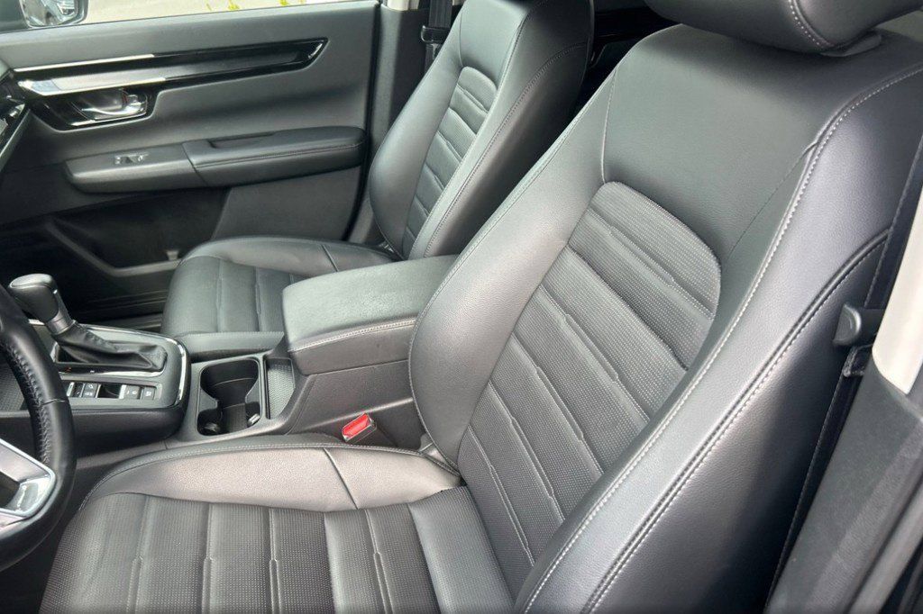 Used 2025 Honda CR-V EX-L image 9
