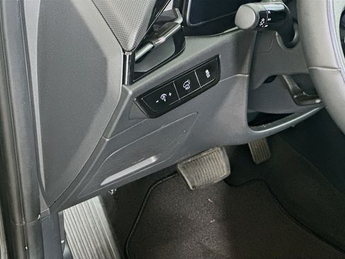 Used 2024 Kia Niro Wind FWD image 17