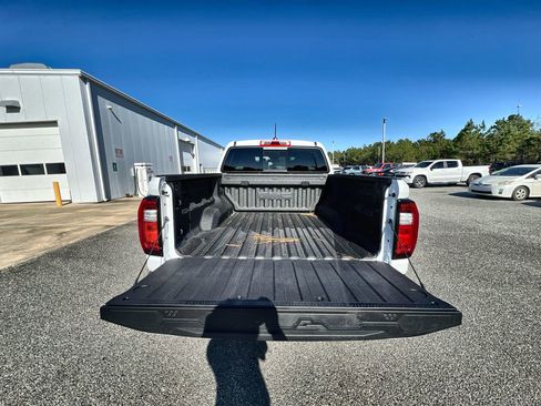 New 2026 GMC Canyon Elevation image 58