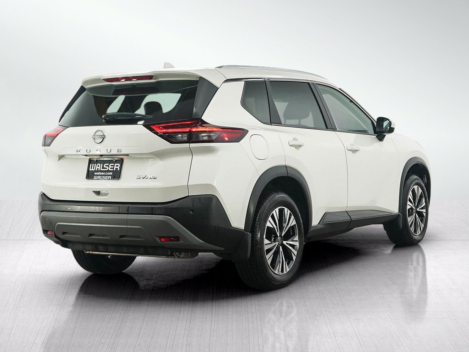 Used 2023 Nissan Rogue SV w/ SV Premium B Package AWD/4WD image 5