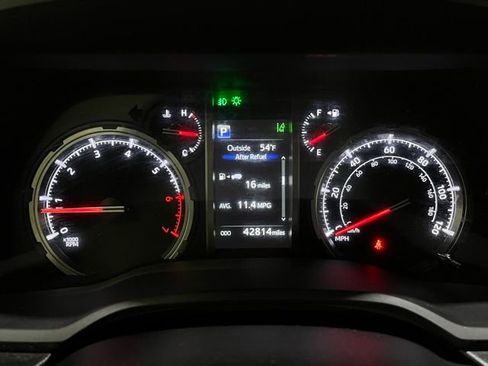 Certified 2021 Toyota 4Runner Venture w/ Moonroof Package AWD/4WD image 16