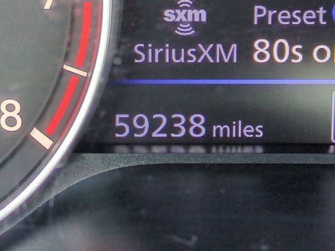 Used 2024 Nissan Altima 2.5 SV image 23