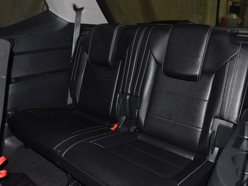 Used 2021 Volkswagen Atlas SE image 32