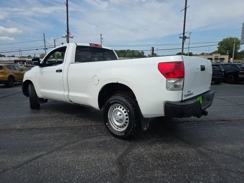 Used 2010 Toyota Tundra 4x4 Regular Cab Long Bed image 4
