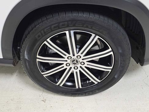 Used 2025 Mercedes-Benz GLE 450 4MATIC image 9