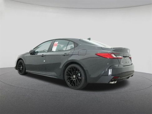 New 2026 Toyota Camry SE image 21