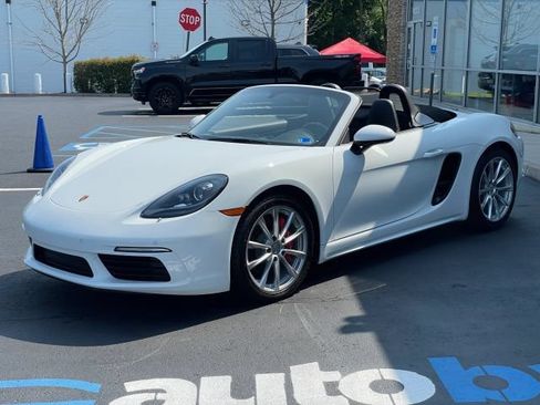 Used 2024 Porsche 718 Boxster S RWD image 43
