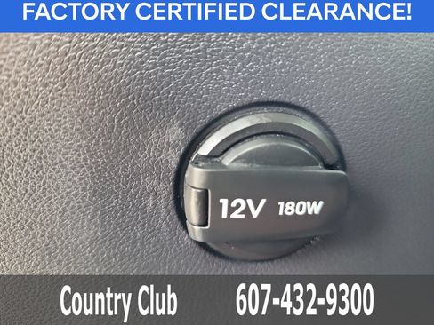 Used 2024 Hyundai Santa Fe Limited AWD/4WD image 32