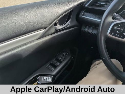 Used 2020 Honda Civic Sport image 11