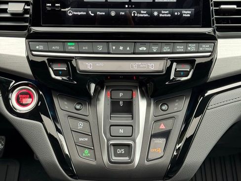 New 2026 Honda Odyssey Touring image 20
