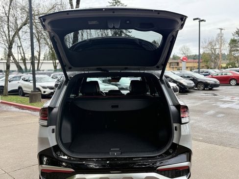 Certified 2024 Kia Sportage SX image 20