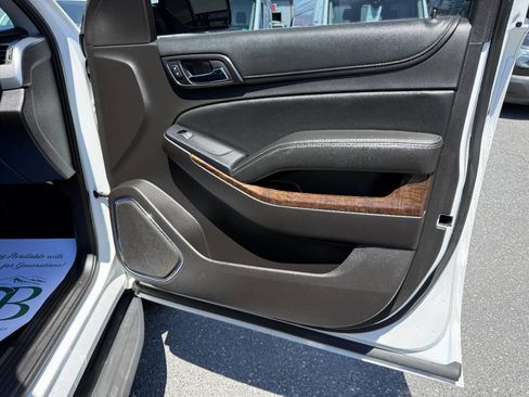 Used 2017 Chevrolet Tahoe LS AWD/4WD image 36