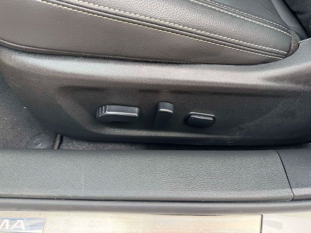 Certified 2025 Nissan Altima 2.5 SL FWD image 15