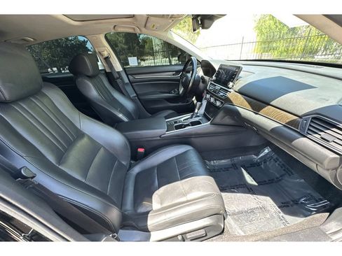 Used 2022 Honda Accord EX-L image 17