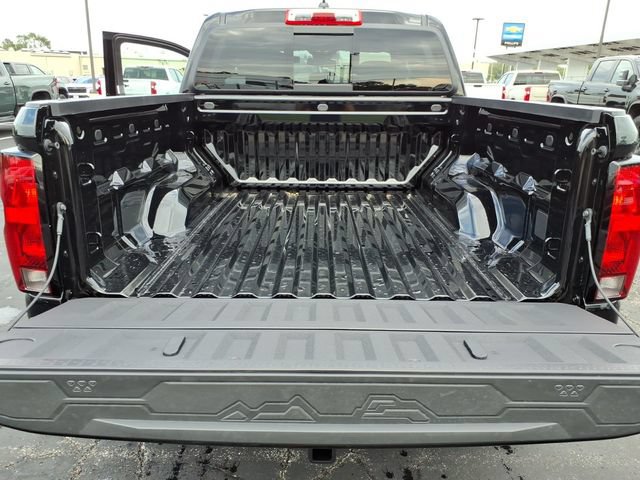 New 2026 Chevrolet Colorado Trail Boss AWD/4WD image 9