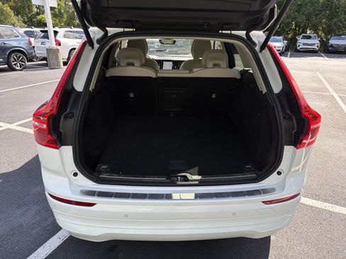 Used 2023 Volvo XC60 B5 Core w/ Climate Package FWD image 34