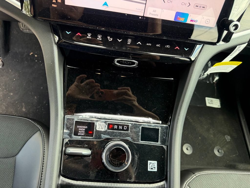 New 2026 Jeep Grand Cherokee Altitude AWD/4WD image 16