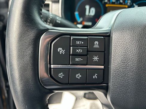 Certified 2022 Ford F150 Platinum w/ Equipment Group 701A High image 25