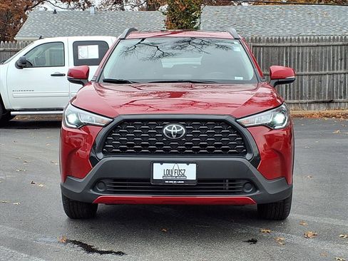 Certified 2022 Toyota Corolla Cross LE w/ Moonroof Package image 34