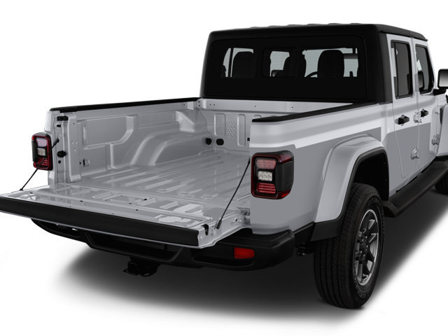 Used 2021 Jeep Gladiator Overland AWD/4WD image 7