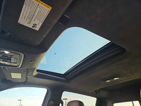 Used 2023 GMC Sierra 1500 Denali Ultimate image 20