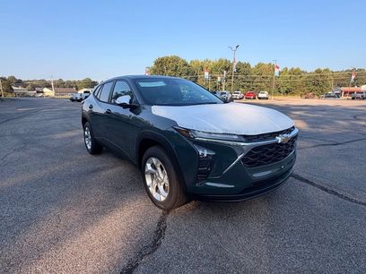 New 2026 Chevrolet Trax LS w/ LS Convenience Package