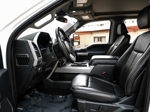 Used 2021 Ford F250 Lariat w/ Tremor Off-Road Package AWD/4WD image 5