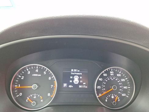 Used 2021 Kia Sportage LX w/ LX Fwd Popular Package image 19