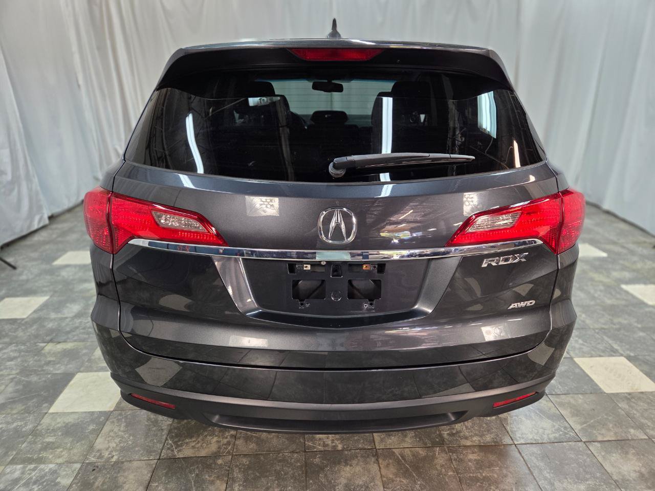 Used 2015 Acura RDX w/ Technology Package AWD/4WD image 4