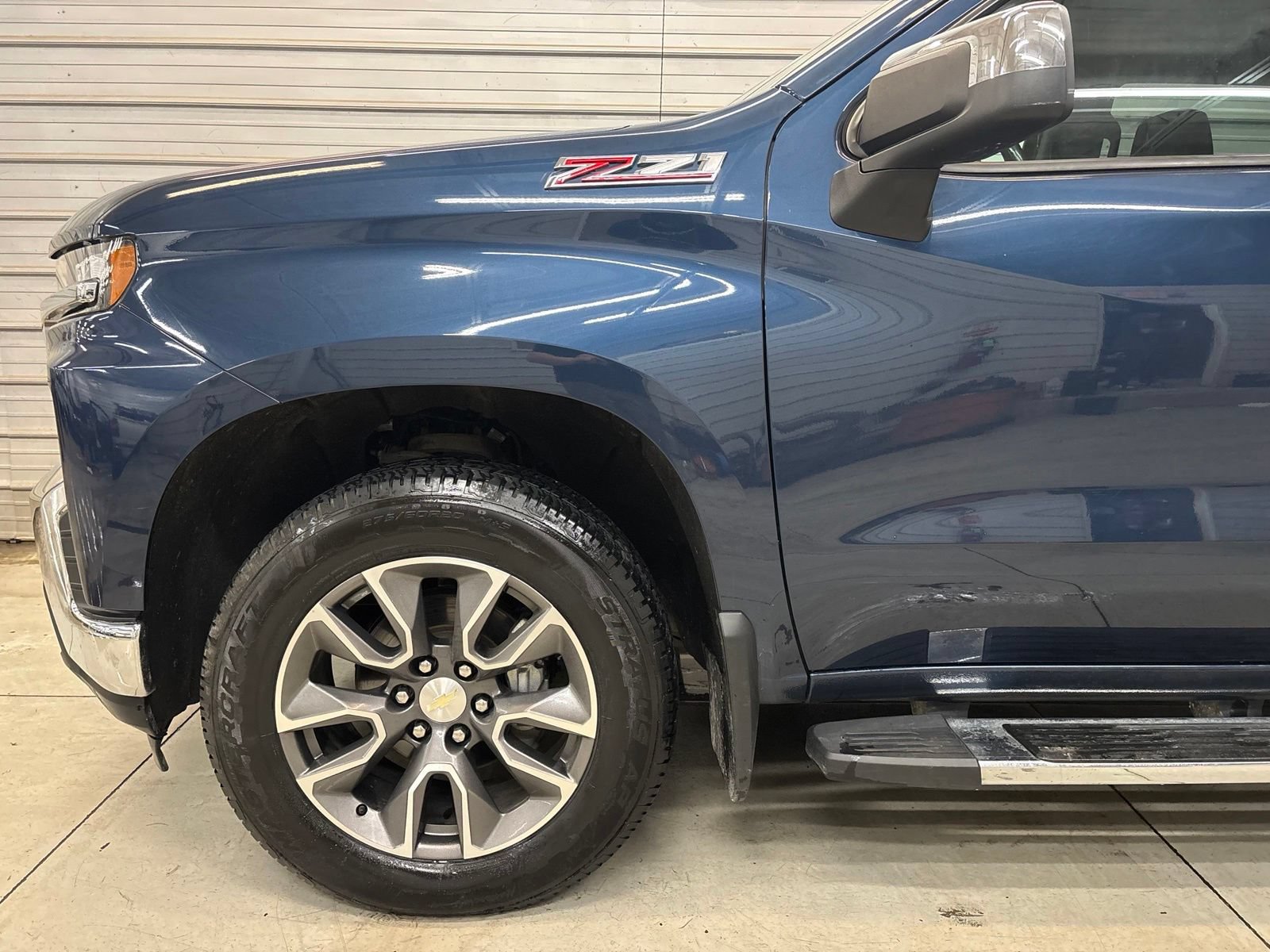 Used 2020 Chevrolet Silverado 1500 LT w/ All-Star Edition AWD/4WD image 4