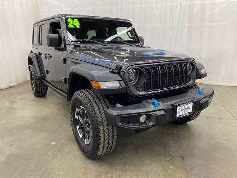 Used 2024 Jeep Wrangler Unlimited Rubicon 4xe AWD/4WD image 8