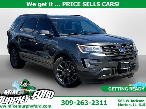 Used 2017 Ford Explorer XLT w/ Equipment Group 202A FWD image 1