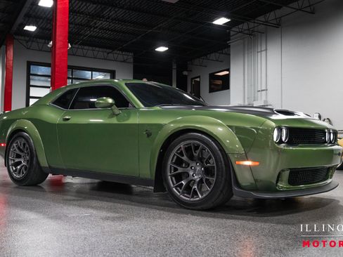 Used 2020 Dodge Challenger SRT Hellcat Redeye RWD image 7