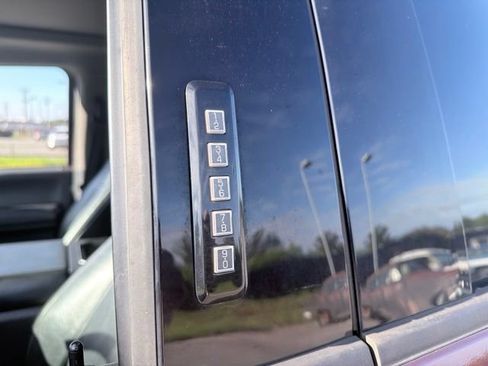 Used 2017 Ford F250 Lariat w/ Lariat Ultimate Package AWD/4WD image 10
