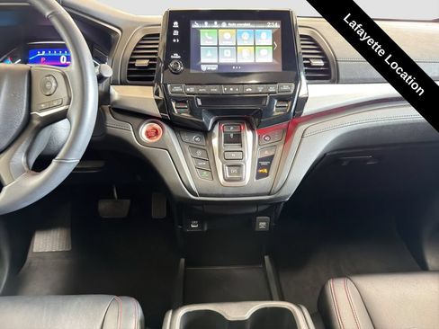 Used 2023 Honda Odyssey Sport image 15