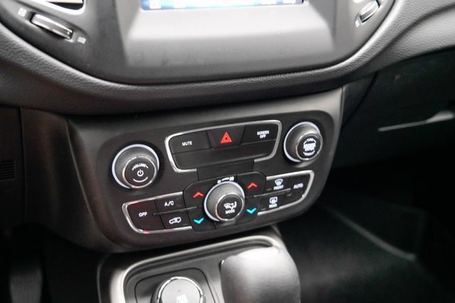 Used 2019 Jeep Compass Sport AWD/4WD image 29