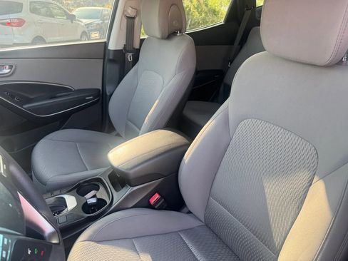 Used 2018 Hyundai Santa Fe Sport FWD image 19
