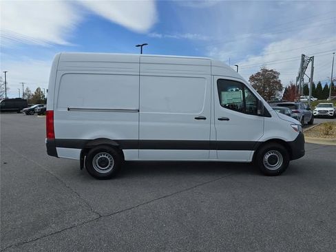 New 2025 Mercedes-Benz Sprinter 2500 image 2