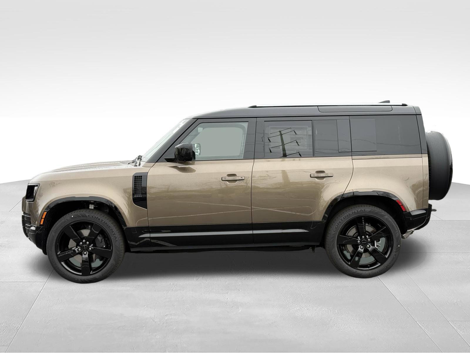 New 2026 Land Rover Defender 110 X-Dynamic SE AWD/4WD image 2