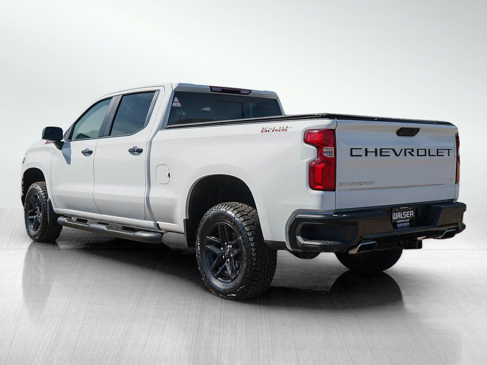 Used 2019 Chevrolet Silverado 1500 LT Trail Boss AWD/4WD image 3