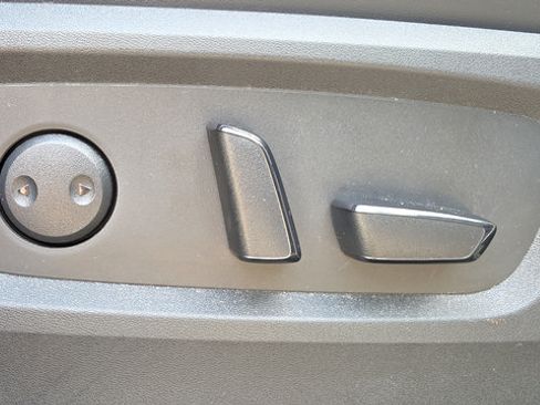Used 2023 Nissan Pathfinder Platinum w/ Cargo Package AWD/4WD image 38
