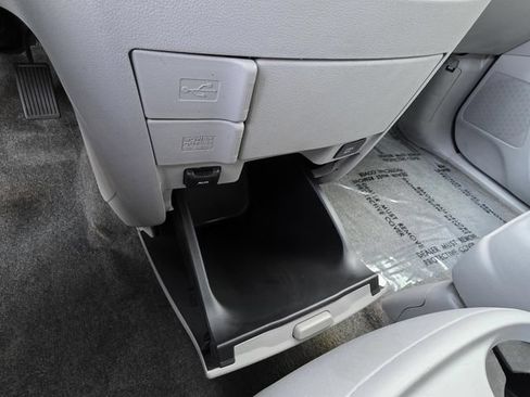 Used 2016 Honda Odyssey EX-L image 28