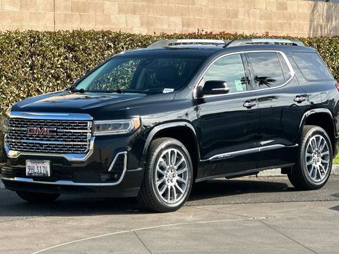 Certified 2023 GMC Acadia Denali w/ Denali Ultimate Package image 8