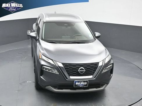 Used 2023 Nissan Rogue SV w/ SV Premium B Package FWD image 10