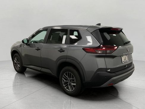 Used 2023 Nissan Rogue S AWD/4WD image 7