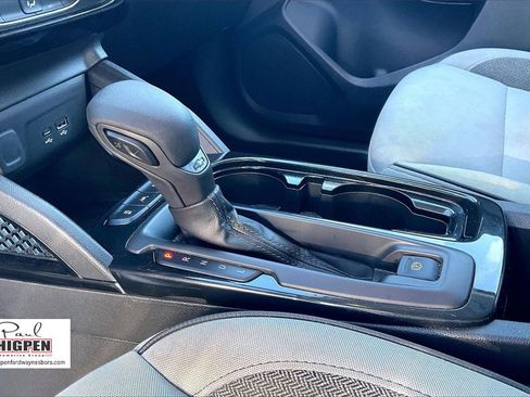 Used 2025 Chevrolet TrailBlazer LT image 14