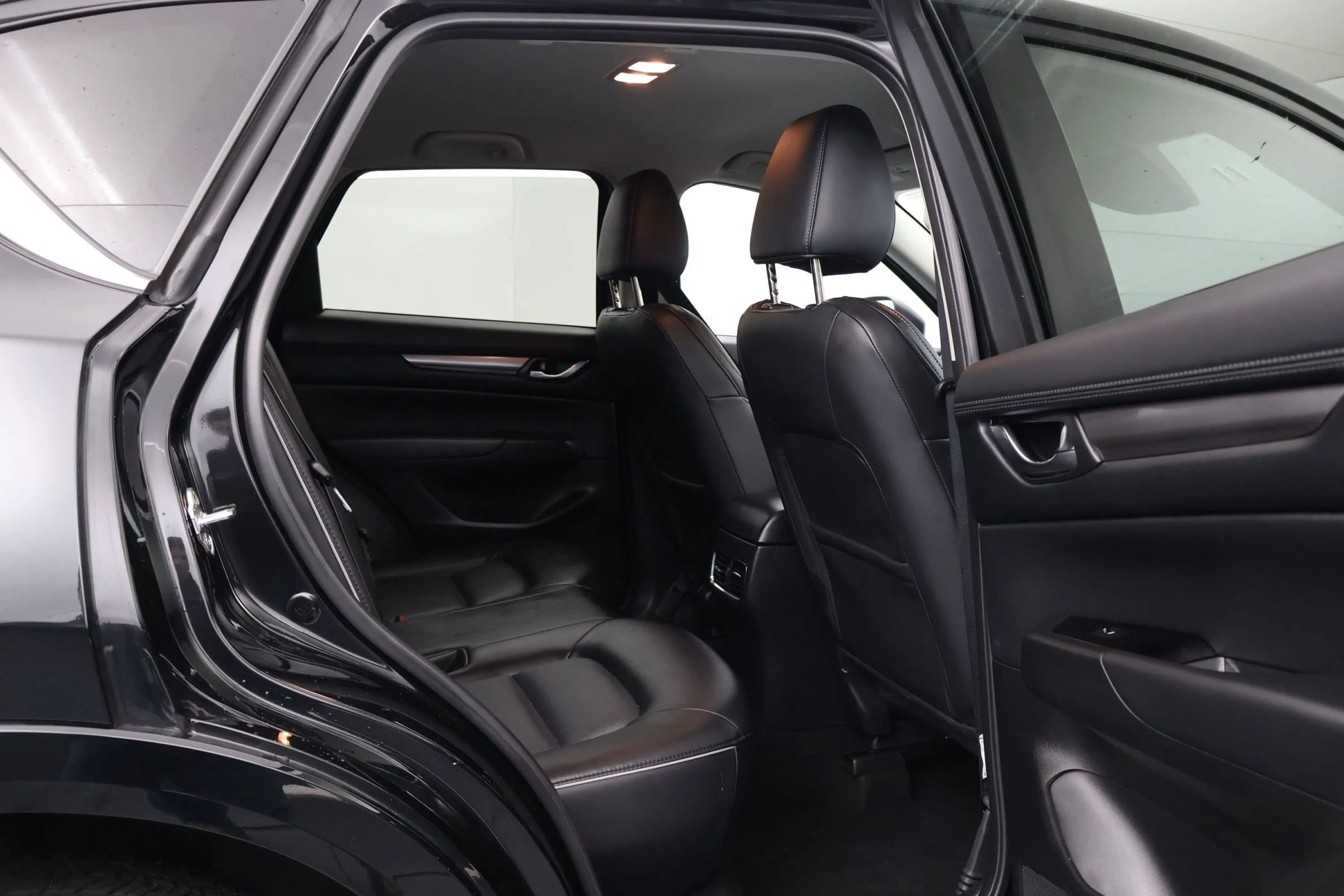 Used 2025 MAZDA CX-5 AWD 2.5 S w/ Select Package image 18