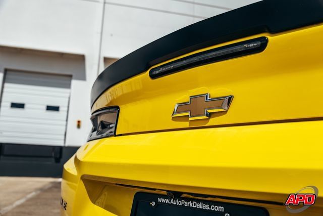 Used 2017 Chevrolet Camaro SS RWD image 66